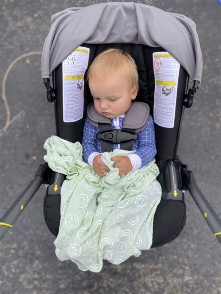 How long can baby actors work a day?