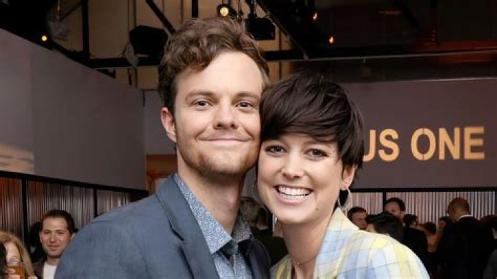 Meet Jack Quaid's Enigmatic Girlfriend, Lizzy McGroder