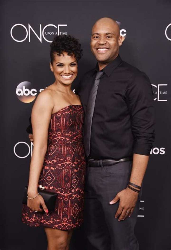 Mekia Cox Dating Net Worth