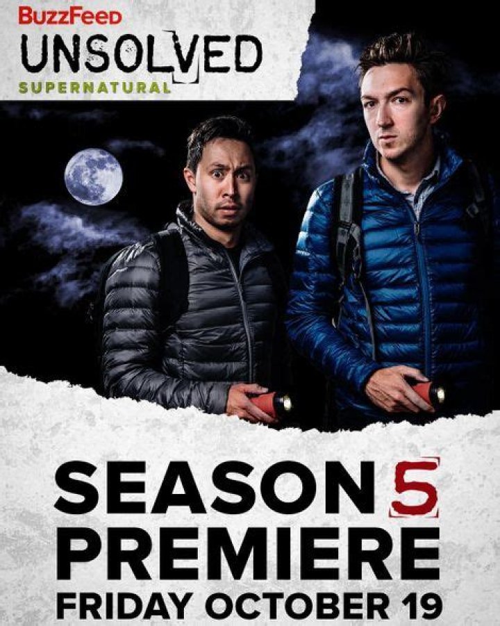 Unsolved star, Shane Madej is dating a fellow BuzzFeed producer, Sara Rubin