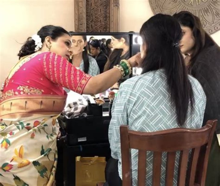 Unveiling The Art Of Makeup Artistry With Parul Garg