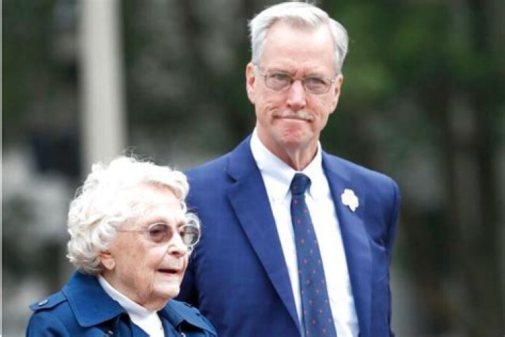 Virginia Halas McCaskey Bio, Age, Net Worth, Husband