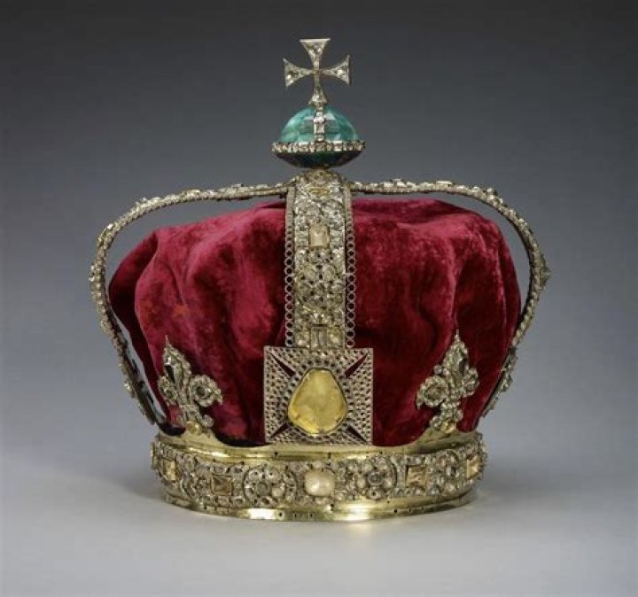 What Is The Imperial Crown Made Of?