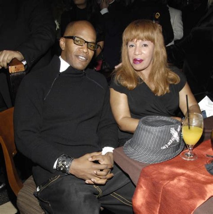 Where Is Debraca Foxx Now? Is She Still Alive Or Dead? See Her Net Worth, Age, Family, Husband, Chil